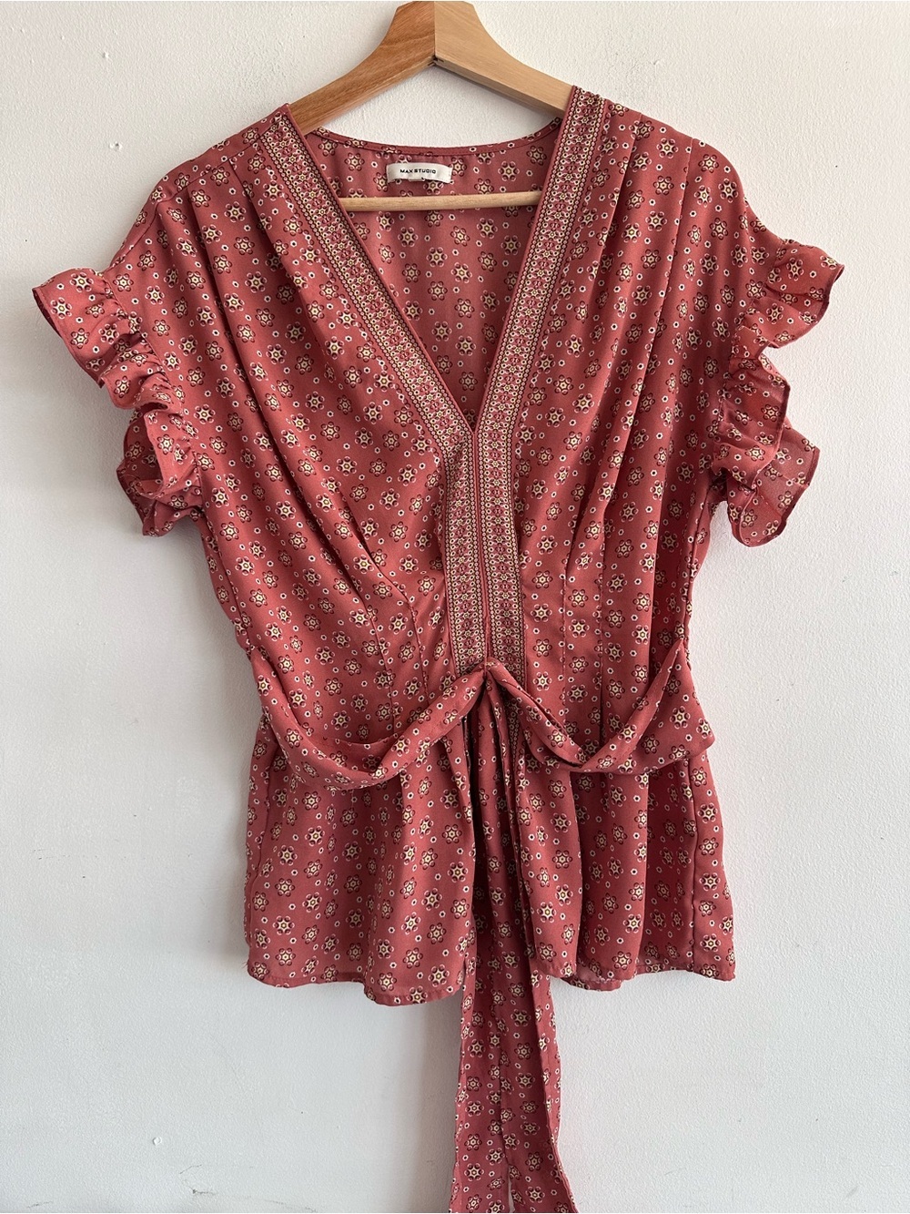 Max Studio Rose-Mauve Floral Tie-Front Ruffle Sleeve Blouse